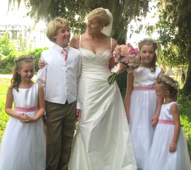 Dori and the kids.  Thanks Dana for the photo.